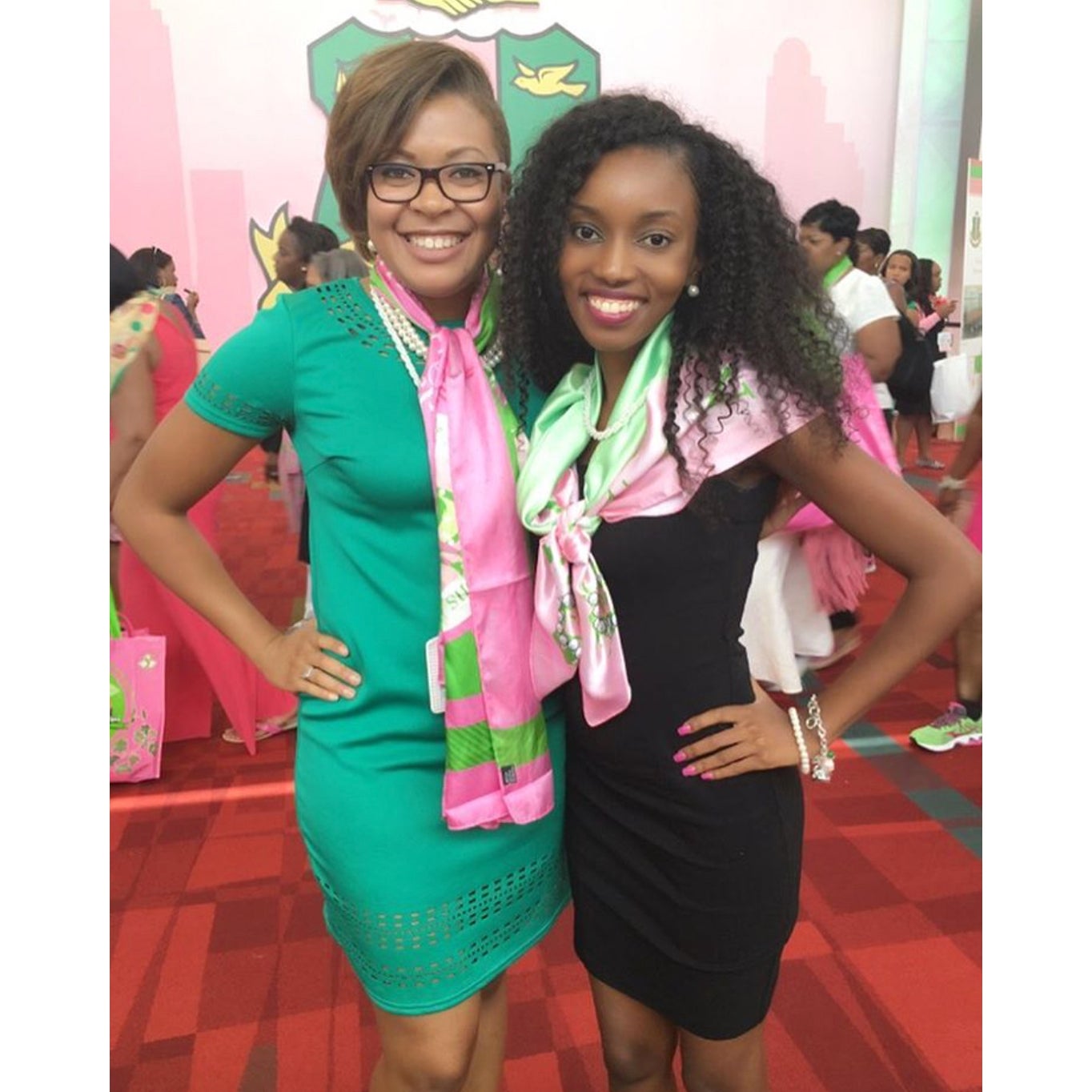 The Ladies of Alpha Kappa Alpha Sorority, Inc. Paint Atlanta Pink and Green